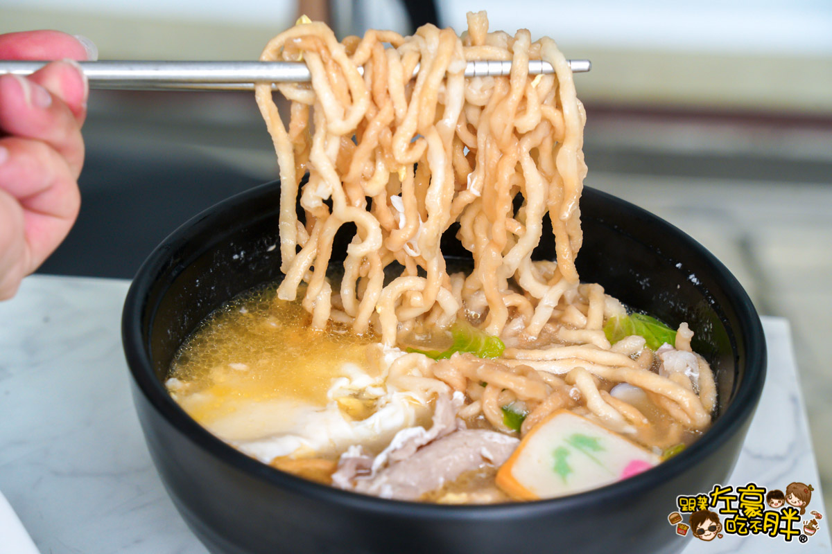 十二食辰,古早味蛋餅,吐司,奶茶,早餐,粉漿蛋餅,蛋餅,鍋燒意麵,高雄小吃,高雄美食,高雄餐廳