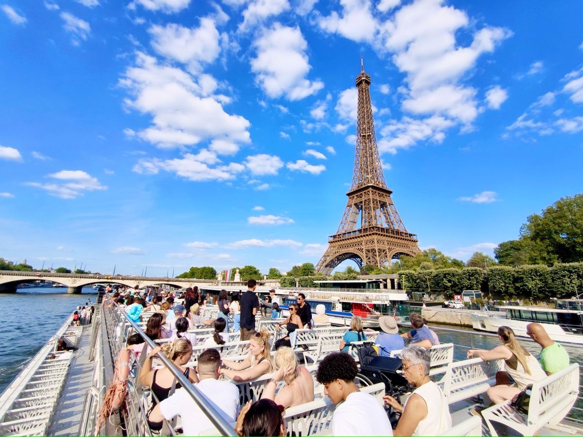 Tour Eiffel,Tour Eiffel resturant,Tour Eiffel ticket,Tour Eiffel time,巴黎鐵塔交通,巴黎鐵塔門票,艾菲爾鐵塔,艾菲爾鐵塔交通,艾菲爾鐵塔門票