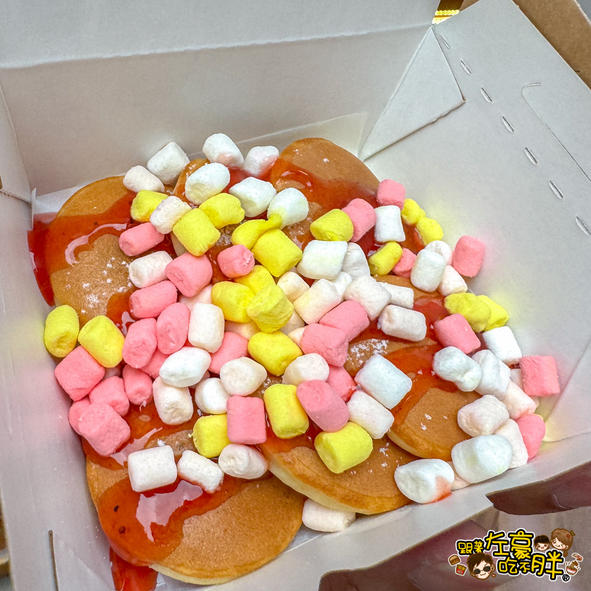 三多商圈,三多商圈發展協會,幸福小鬆扁,拾貳拾粹健康便當,旅悅國際青年旅館,王氏仲昆公園,高雄旅遊,高雄景點,龍小二點心工坊