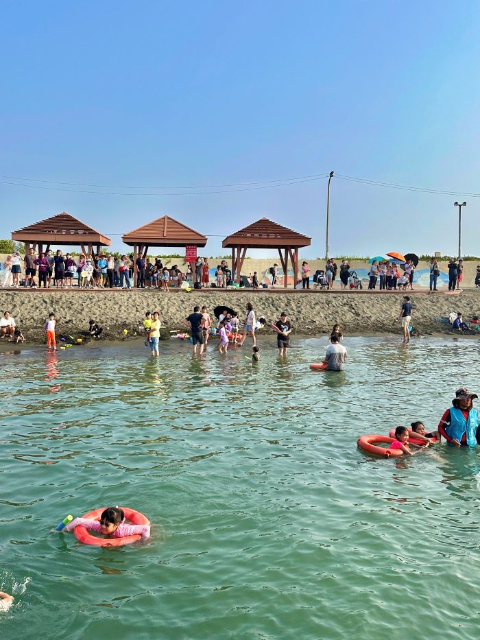 31冰淇淋,JAPAN燒烤,一幻拉麵,新濱町海洋廚房,日乃屋咖哩,親子景點,高雄旅遊,高雄景點,高雄美食 31冰淇淋,JAPAN燒烤,一幻拉麵,新濱町海洋廚房,日乃屋咖哩,親子景點,高雄旅遊,高雄景點,高雄美食