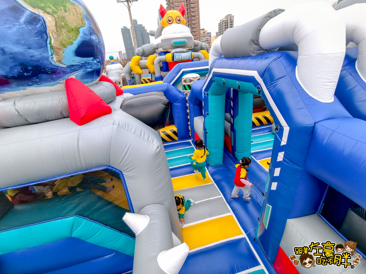 冬日遊樂園,超人力霸王,超人力霸王提燈,高雄燈會