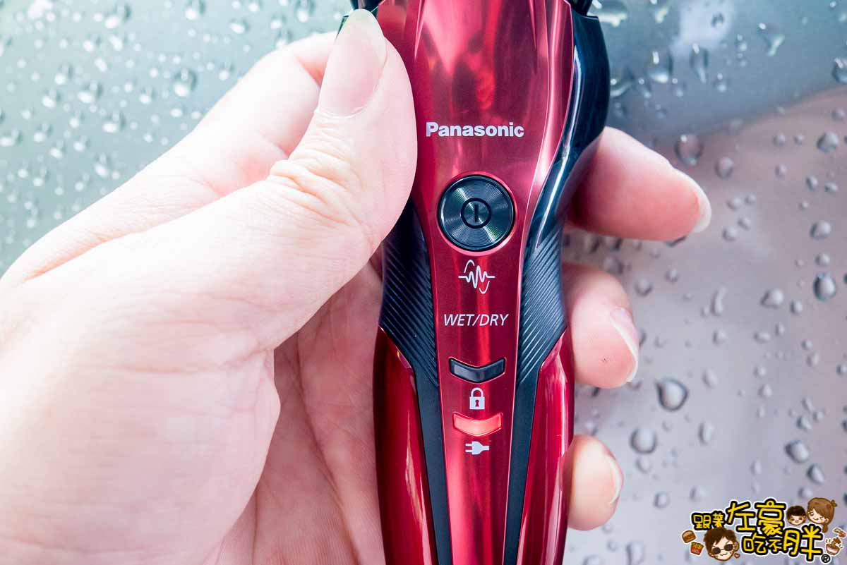 Panasonic超跑系3枚刃電鬍刀推薦(ES-ST6R)-19